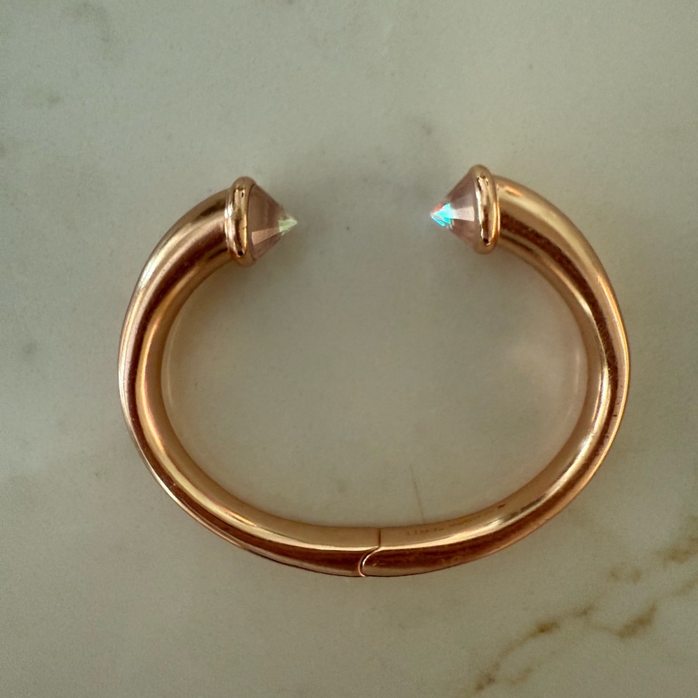 Kendra Scott Jolie cuff in rose gold with dichroic glass